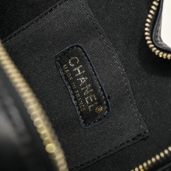 シャネルバッグ全体デザイン